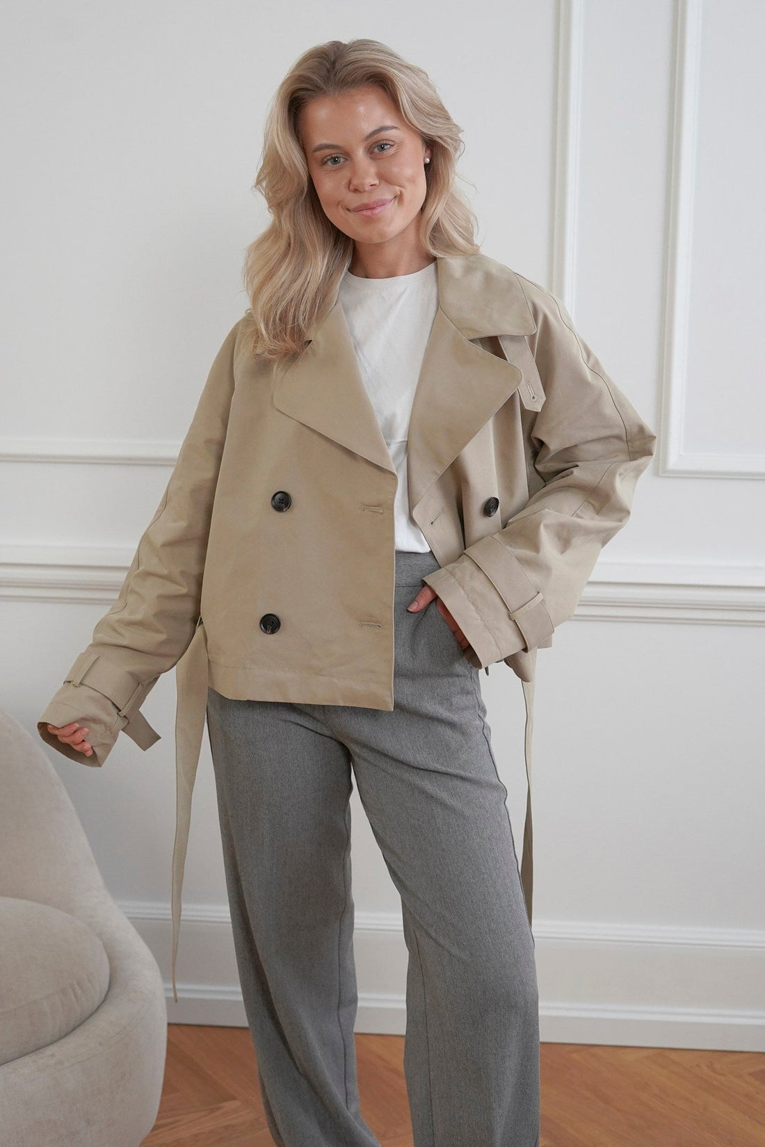 Agustina® | Women's trench coat in beige