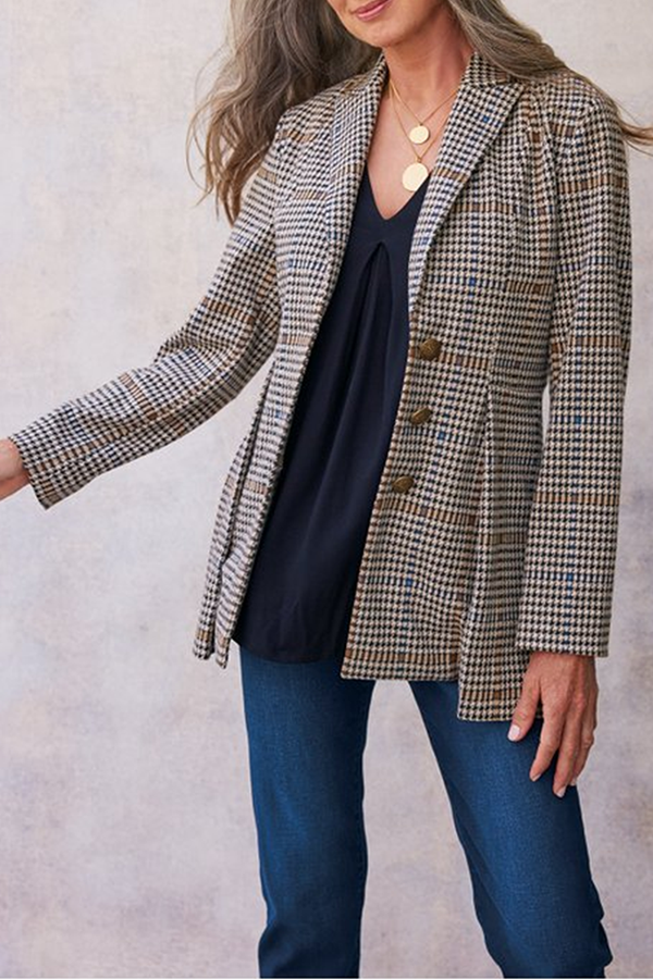 Zaida® | Elegant checked blazer with a turn-down collar