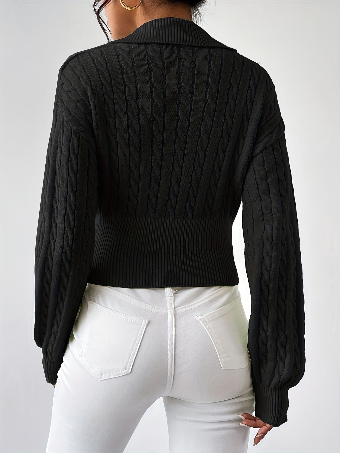 Adelina® | Twisted, structured knitted V-neck sweater