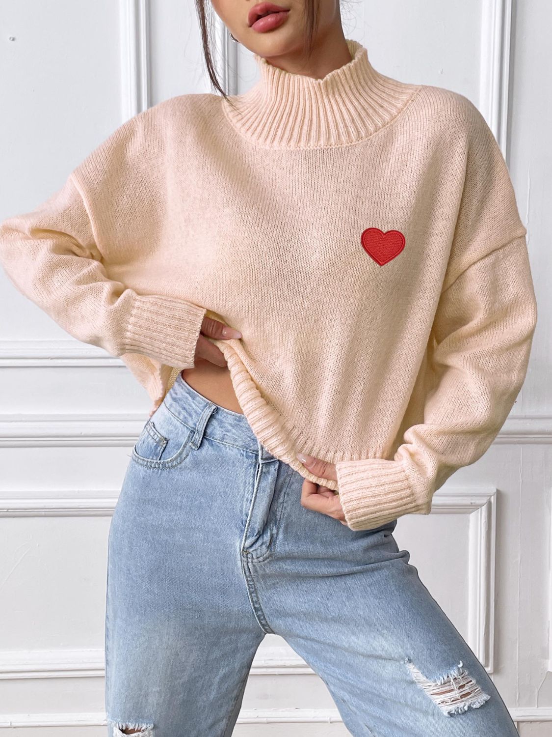 Alessa® | Heart turtleneck with long sleeves