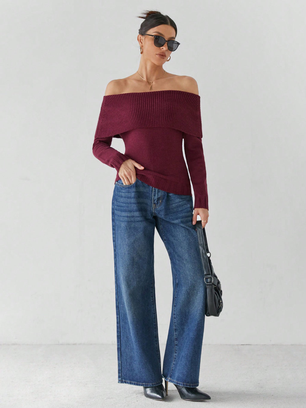 Alina® | Elegant burgundy autumn/winter off-shoulder sweater for women