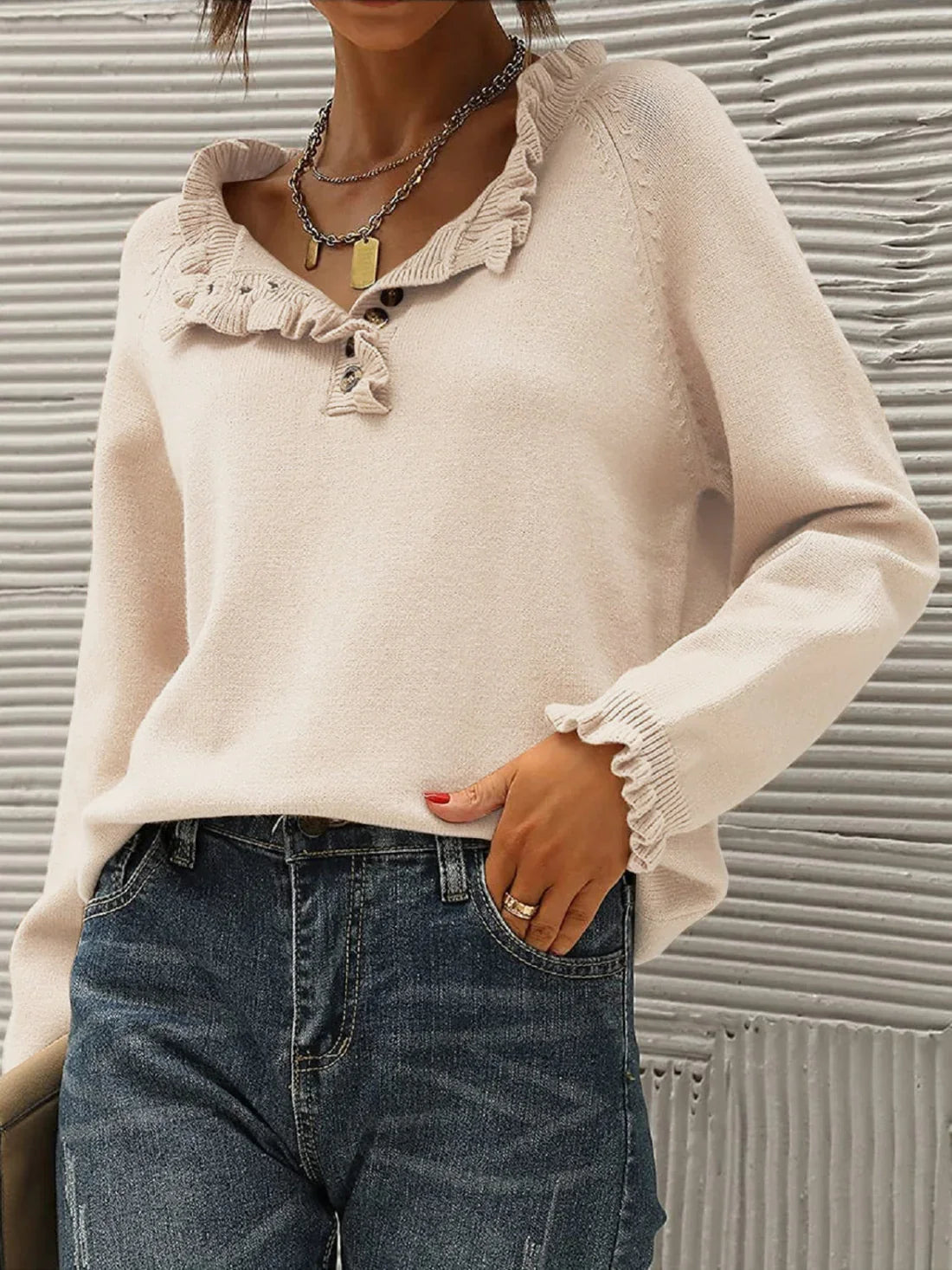 Alicia® | Sweater with ruffle neckline