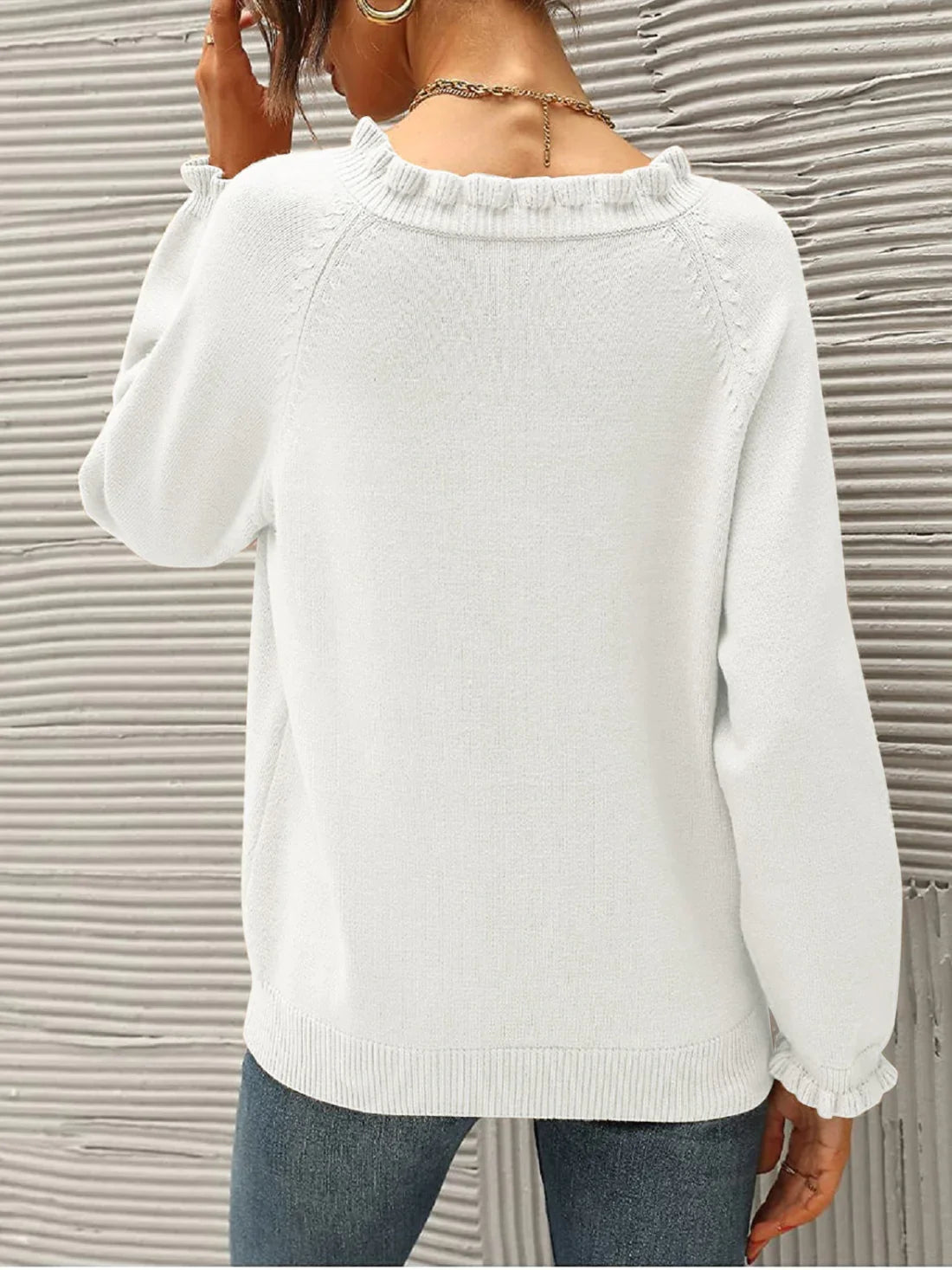 Alicia® | Sweater with ruffle neckline