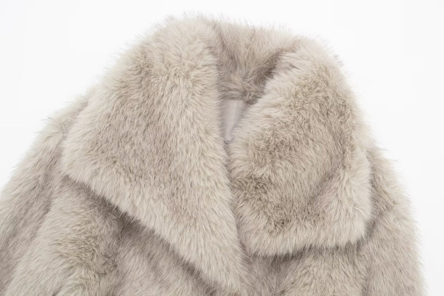 Alba® | Elegant faux fur jacket