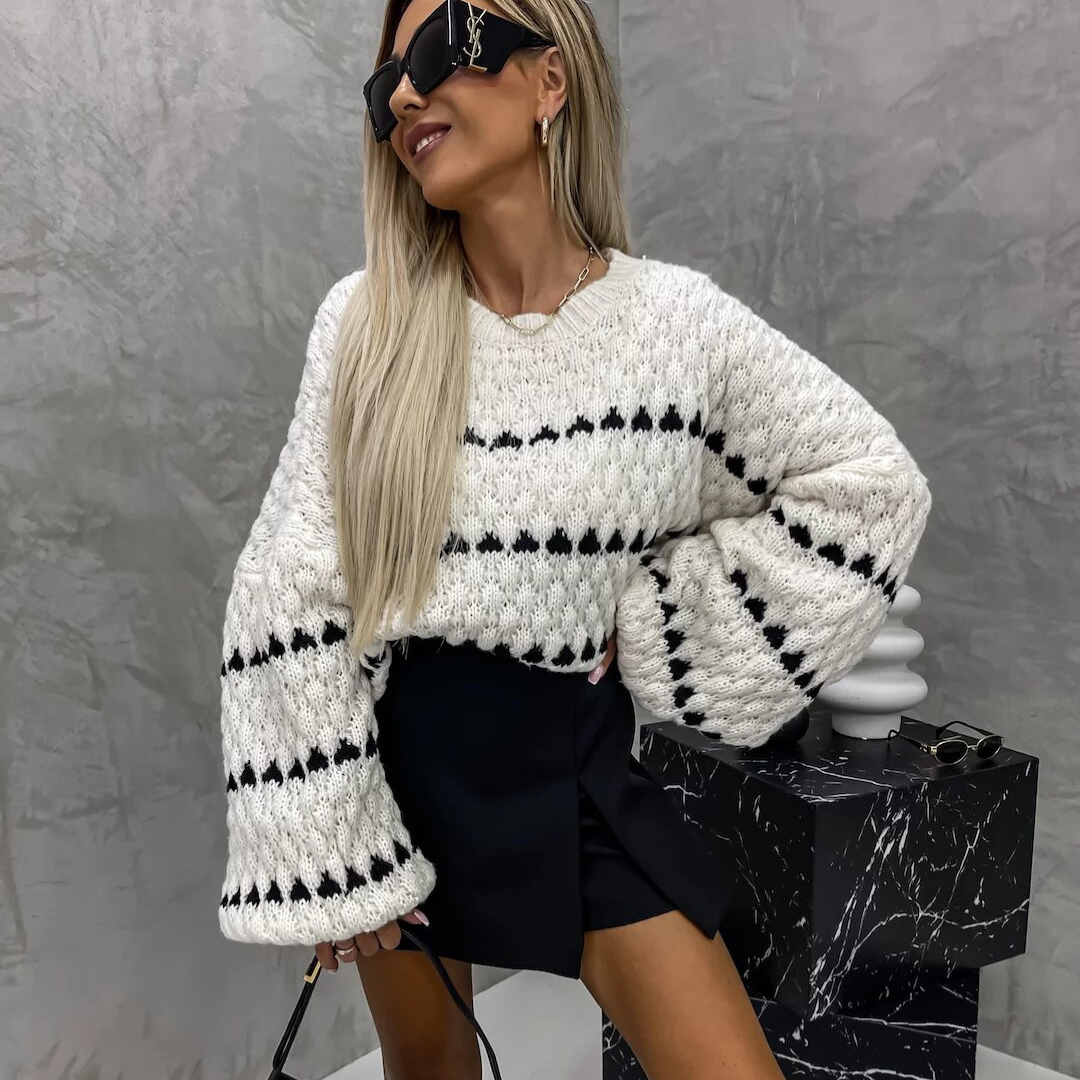 Zaida® | Black and white knitted sweater