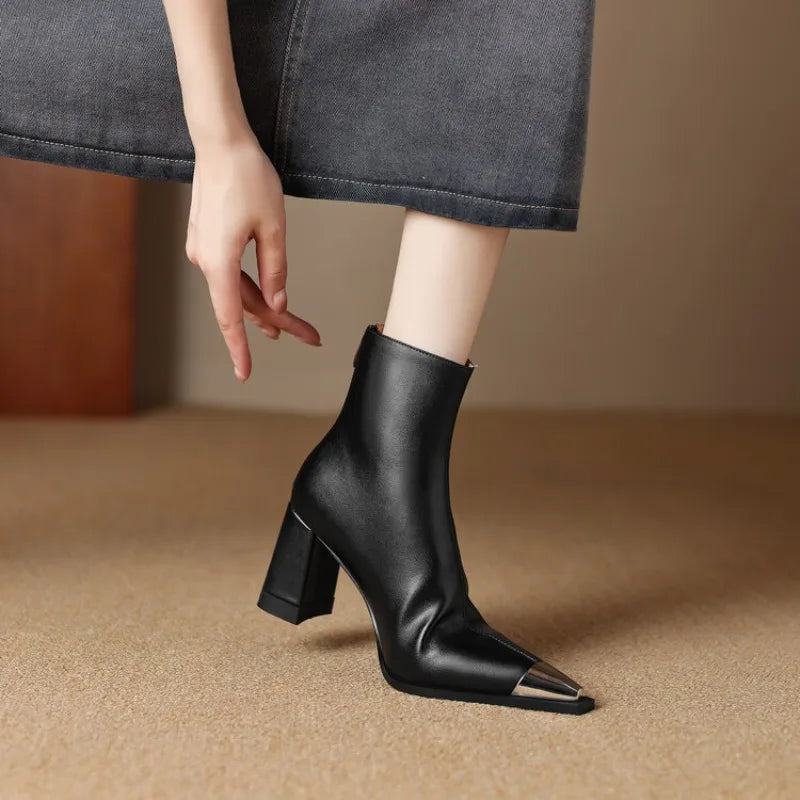 Alina® | Metal toe ankle boots