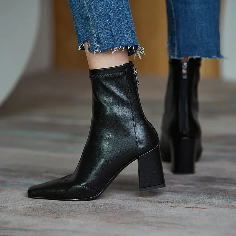 Adelaida® | Minimalist leather ankle boots