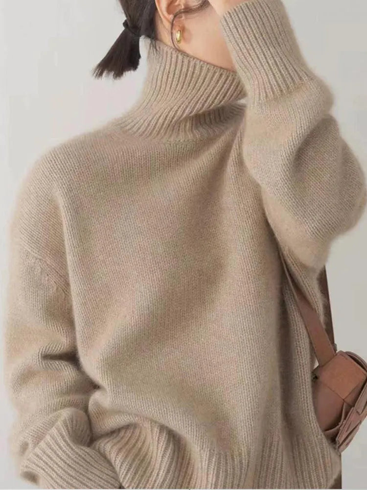 Yasmina® | Cozy knit turtleneck sweater