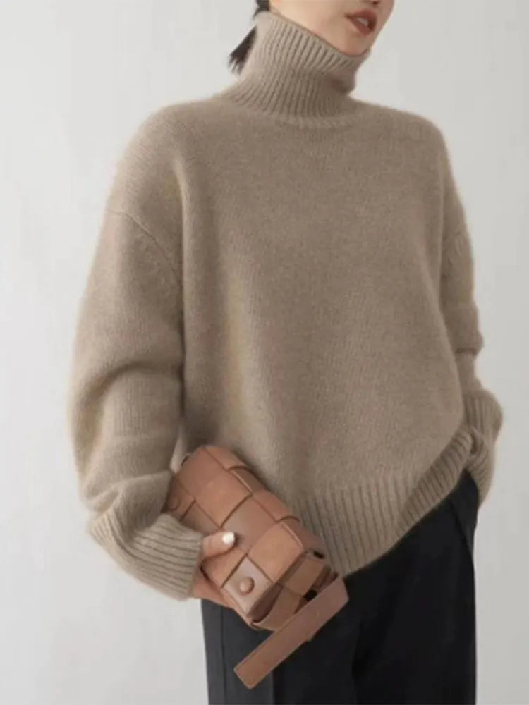 Yasmina® | Cozy knit turtleneck sweater