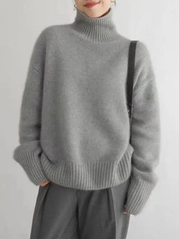 Yasmina® | Cozy knit turtleneck sweater