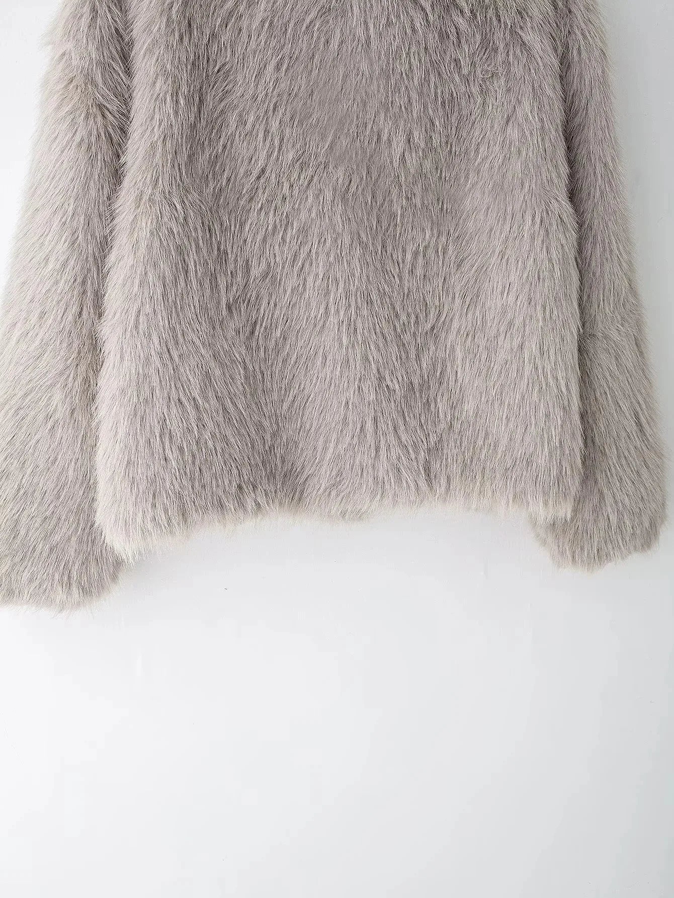 Addison® | Elegant faux fur jacket