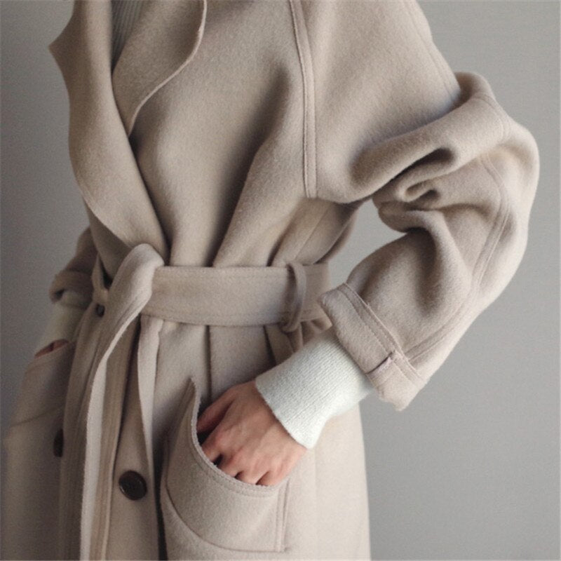 Andrea® | Timelessly elegant long women's coat made of wool blend