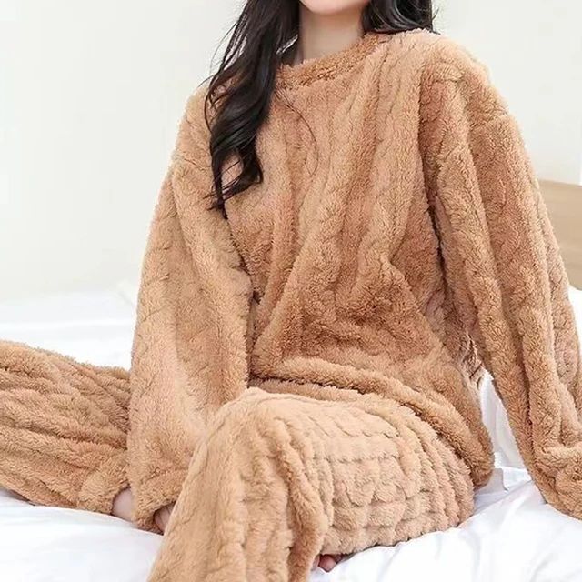 Allison® | Fluffy lounge set one size