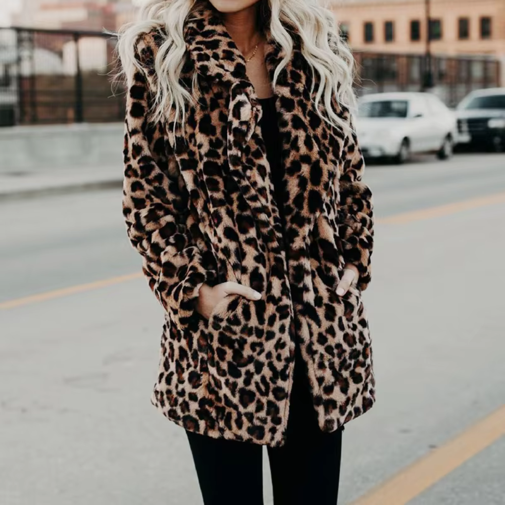 America® | Warm leopard coat