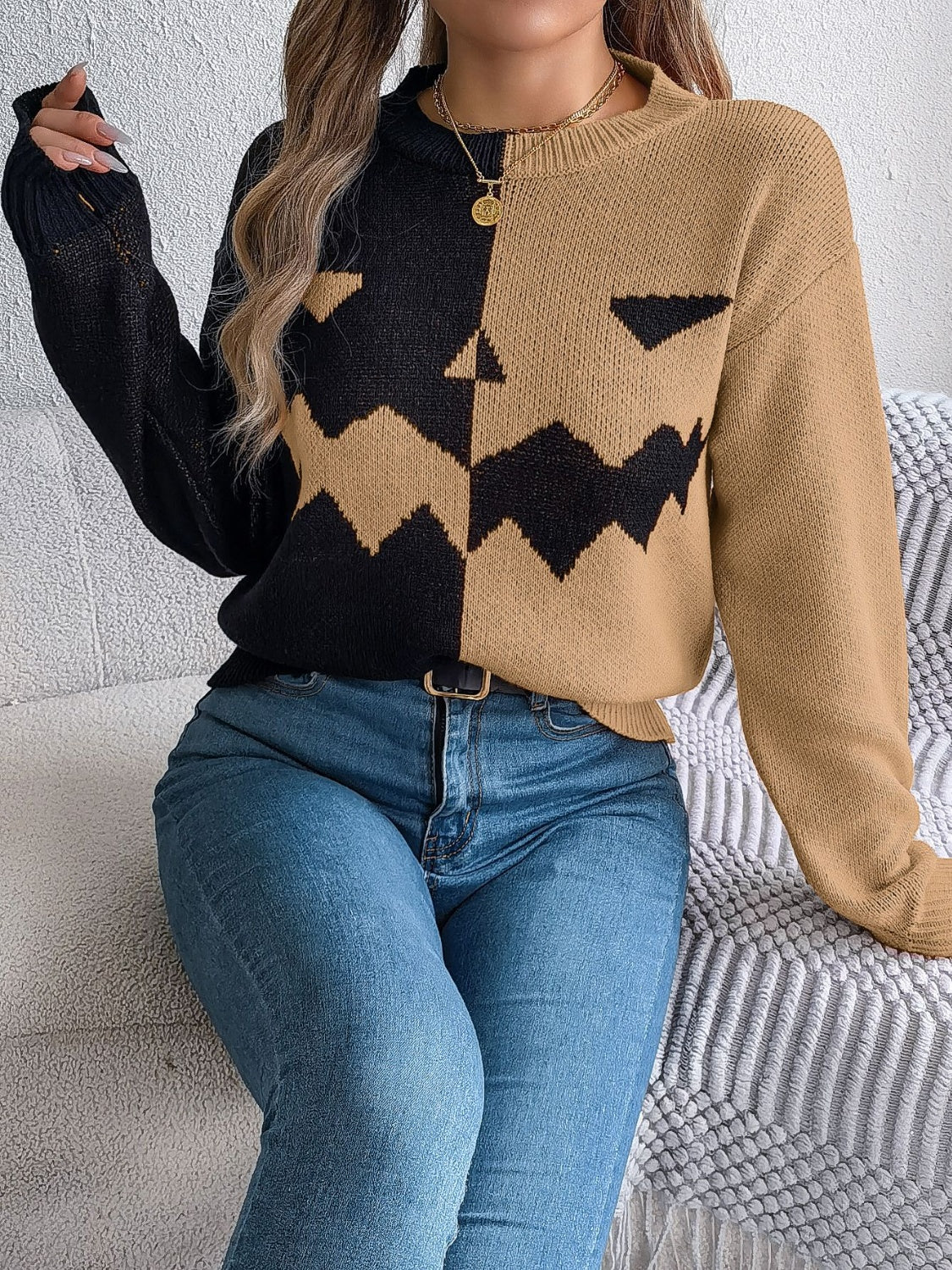 Ana® | Contrasting long-sleeved sweater with a crew neck