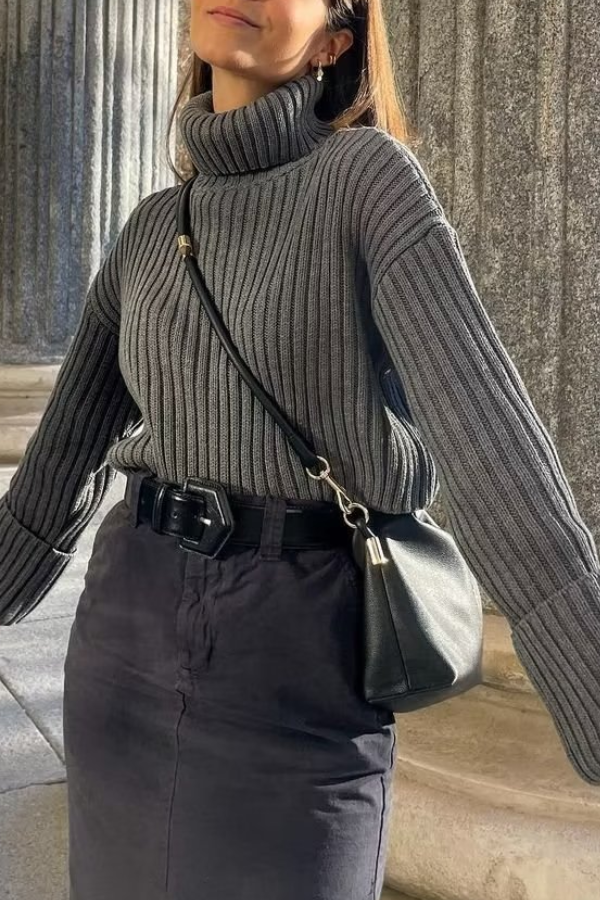 Yvonne® | Ribbed turtleneck sweater