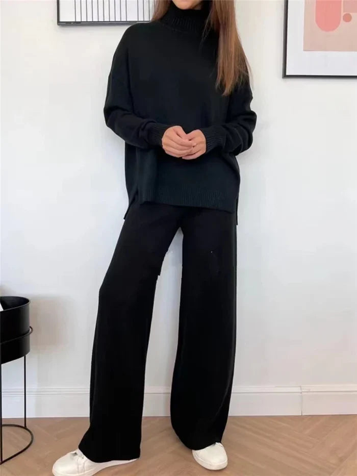 Ana® | Comfortable trousers and turtleneck set for women